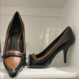 Tory Burch Black and Brown Heels with Oxford-Inspired Design